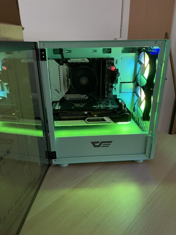 NY KOMPLETT GAMING PC / RTX 2060 8GB / RYZEN 5 3600X - Bilde 5