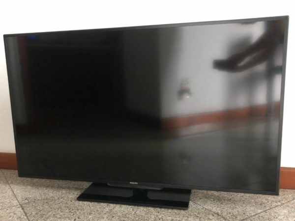 PHILIPS 32" SMART TV - 100Hz Slim - Bilde 3