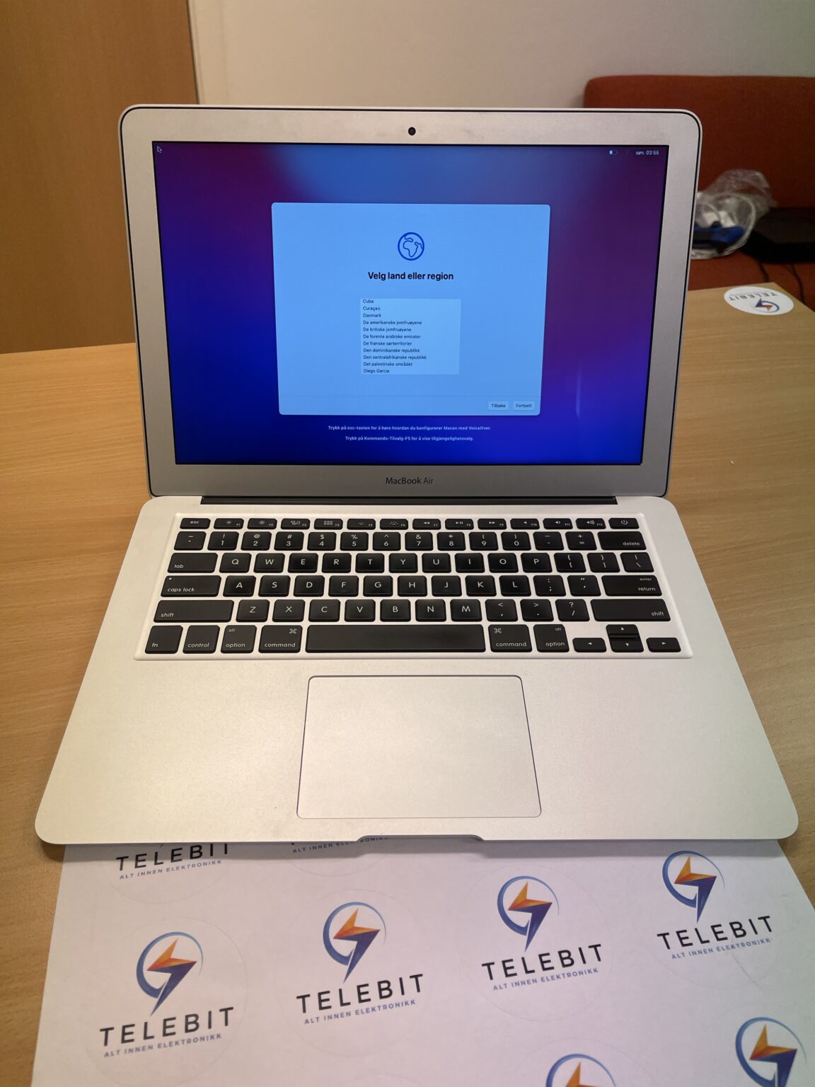 Apple MacBook Air 13" 2017 - (Strøken) - Bilde 2