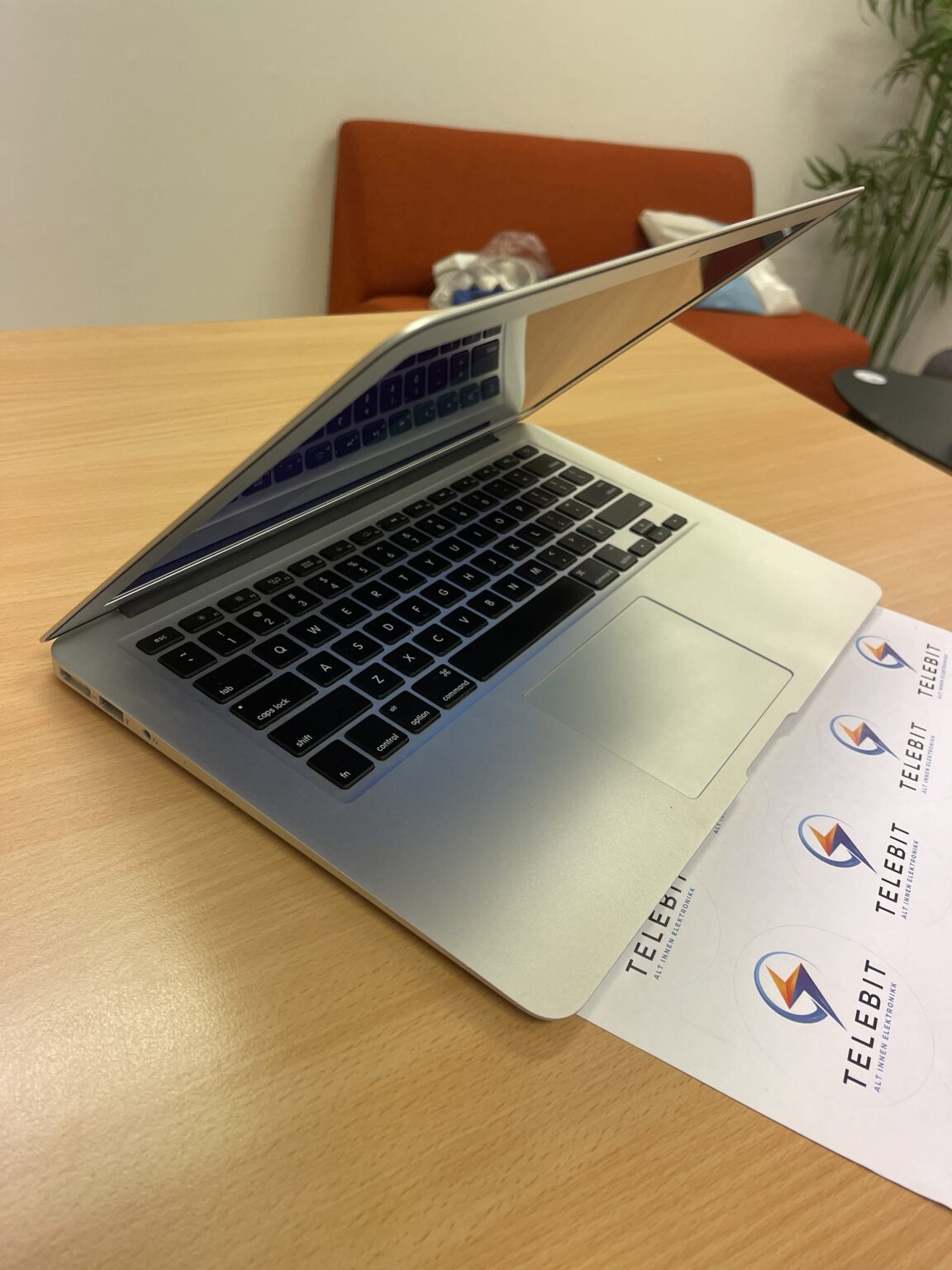 Apple MacBook Air 13" 2017 - (Strøken) - Bilde 4