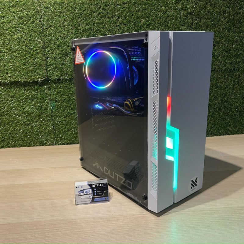 Custom Gaming PC G54	i7 3820 / GTX 970 4GB
