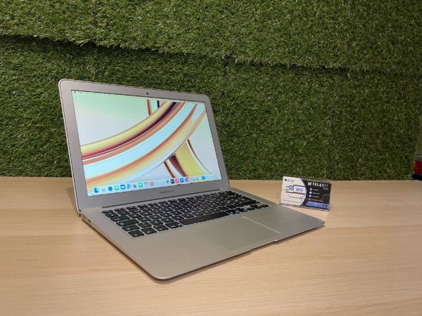 MacBook Air M13 (2016) i5/128GB/4GB L02