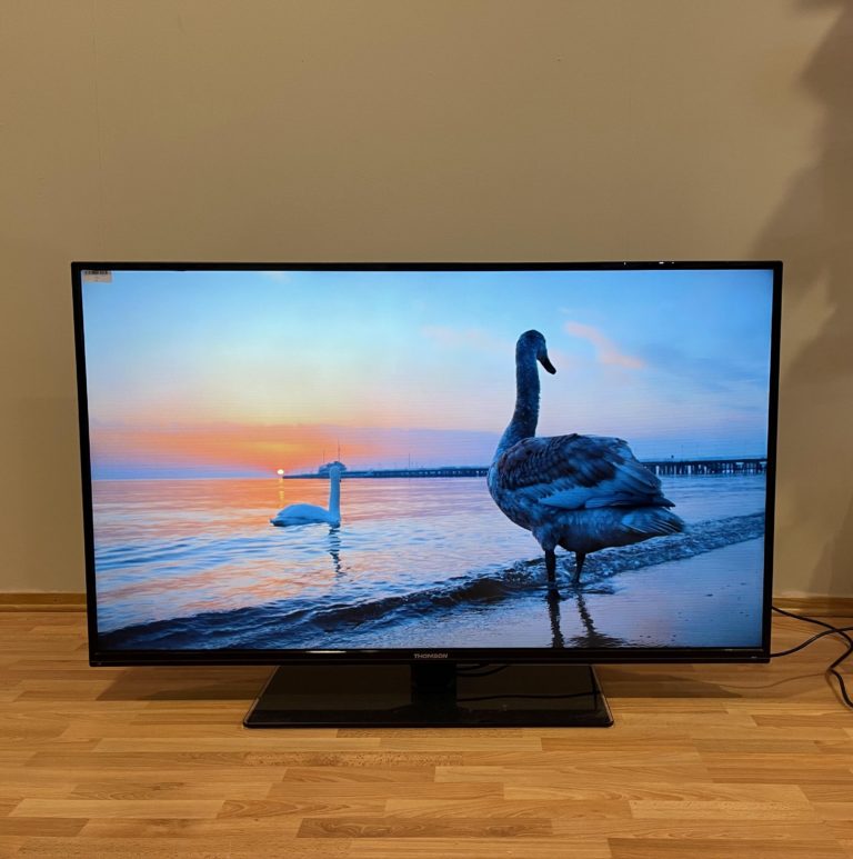 Thomson 55" Smart-TV Fjernsyn T11