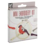 BRODERISETT - FUGL (13X10CM)