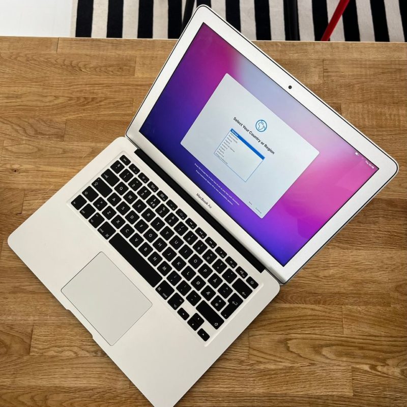 Apple MacBook Air 13" 2019 (BILLIG)