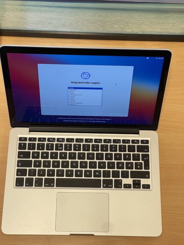 Apple MacBook Pro 13" Retina (2016) - Bilde 2