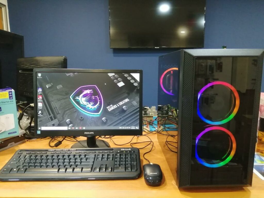 Komplett Gaming Pc i5 med skjerm og tilbehør! - Bilde 2