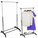 Uttrekkbart kleshengerstativ for garderobe