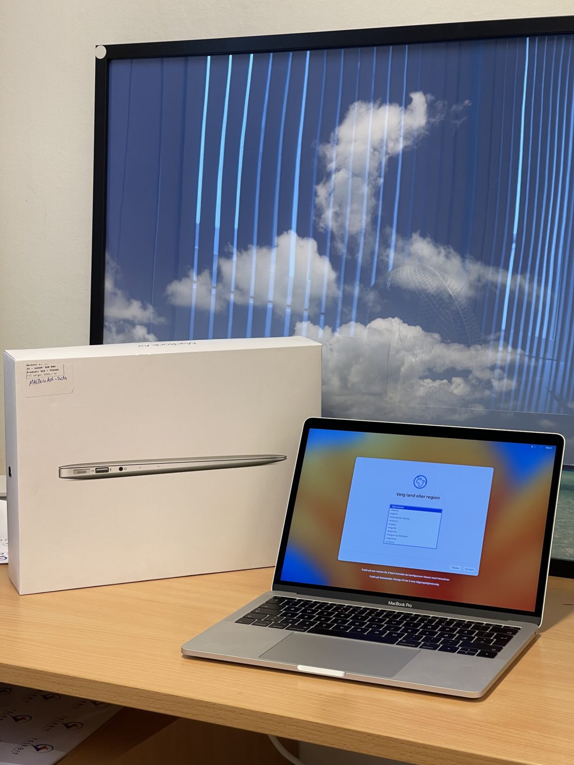 MacBook Pro 13 (2020)