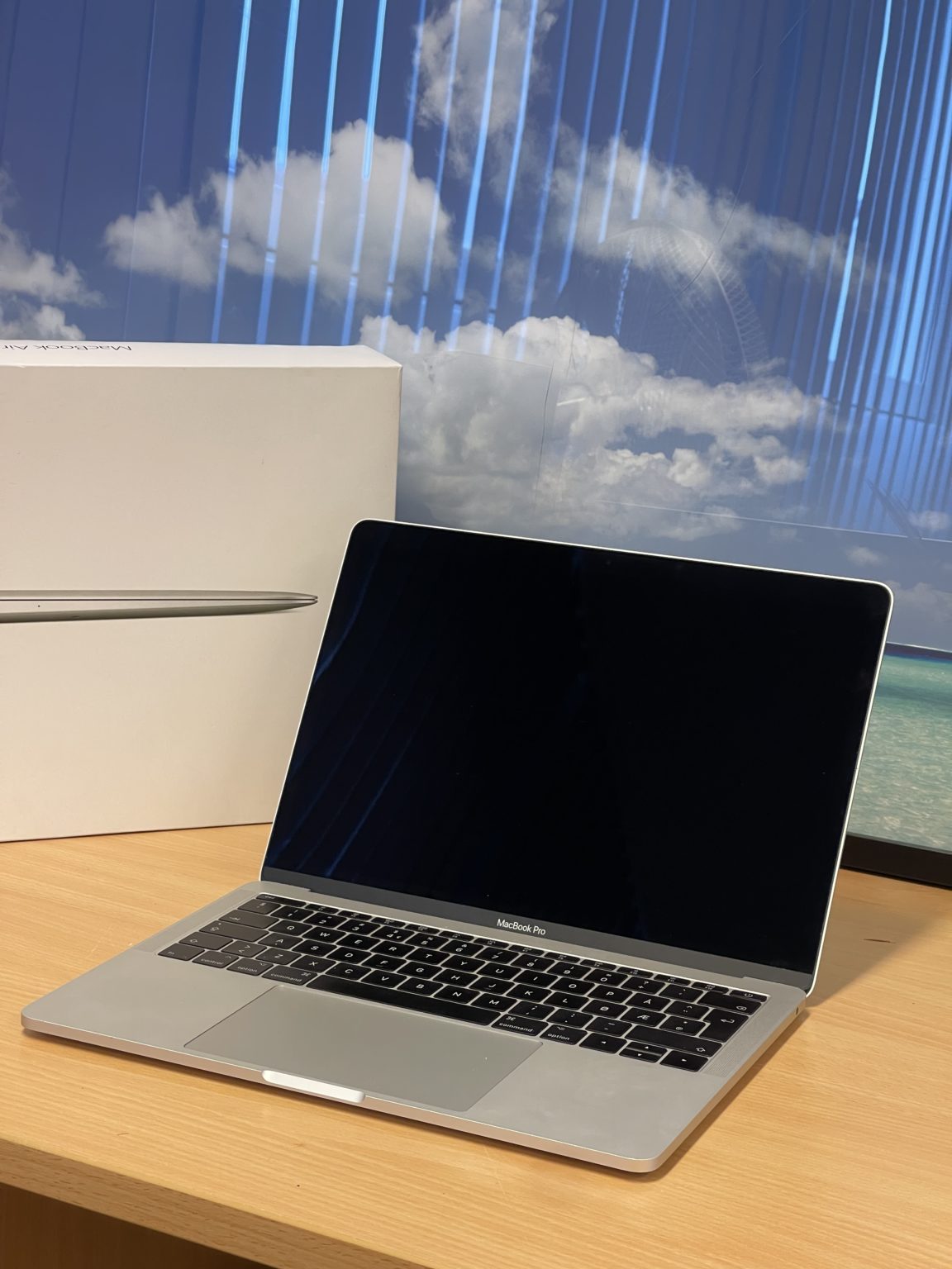 MacBook Pro 13 (2020) - Bilde 2