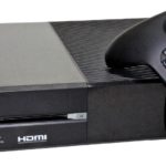 Xbox One Console med to kontrollere med spill K07